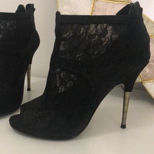 Elizabeth and James open toe lace booties